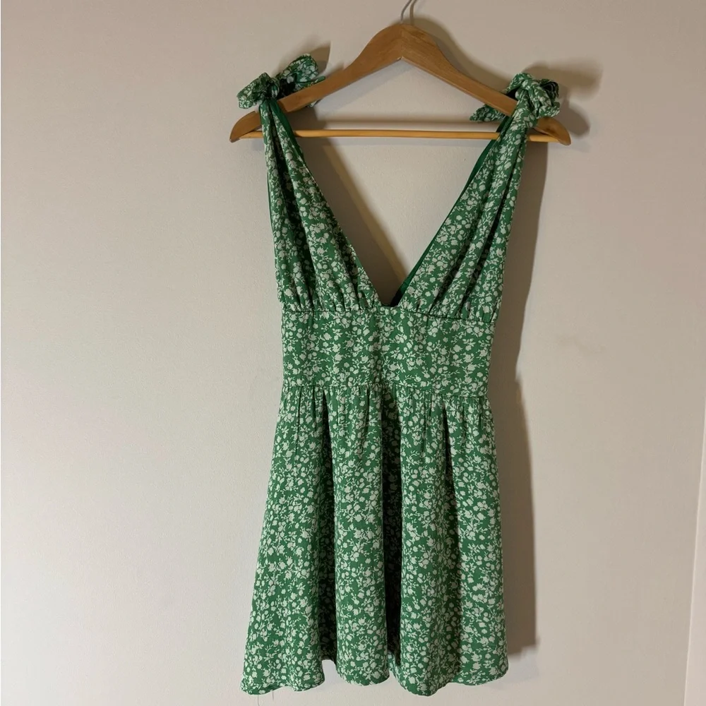 Lovers + Friends Laurie Mini Dress in Lucky Floral XS - Picture 2 of 8